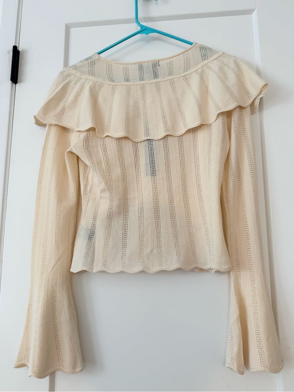 House of Harlow 1960 Cream Ruffled Pointelle Knit Top XS - Picture 4 of 9